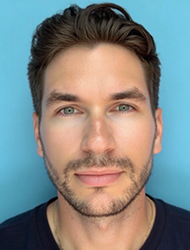 Evolution_fitness_kindivisual_trainer_headshot_v1r0_Elly_1